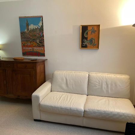 Spacieux Appartement モンス エクステリア 写真