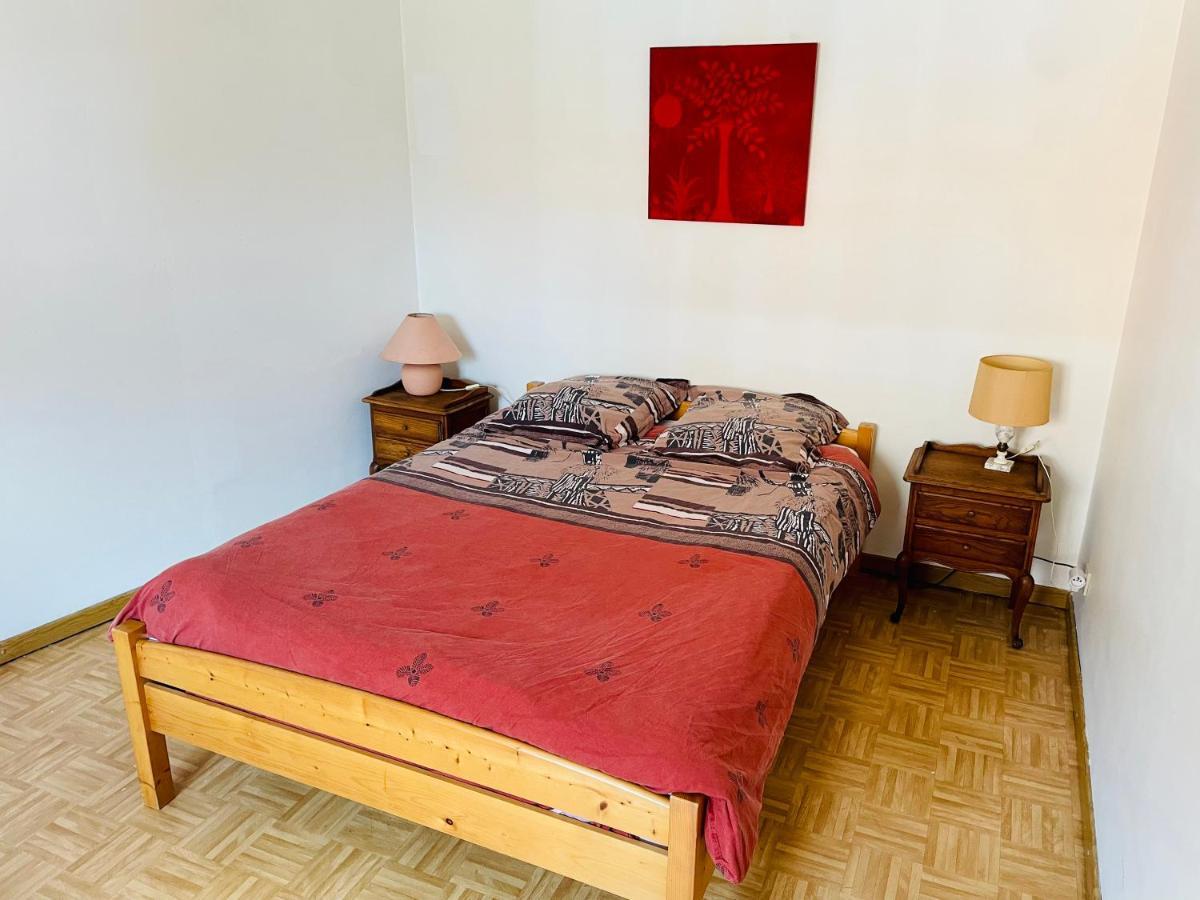 Spacieux Appartement モンス エクステリア 写真