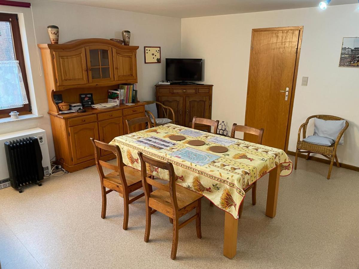 Spacieux Appartement モンス エクステリア 写真